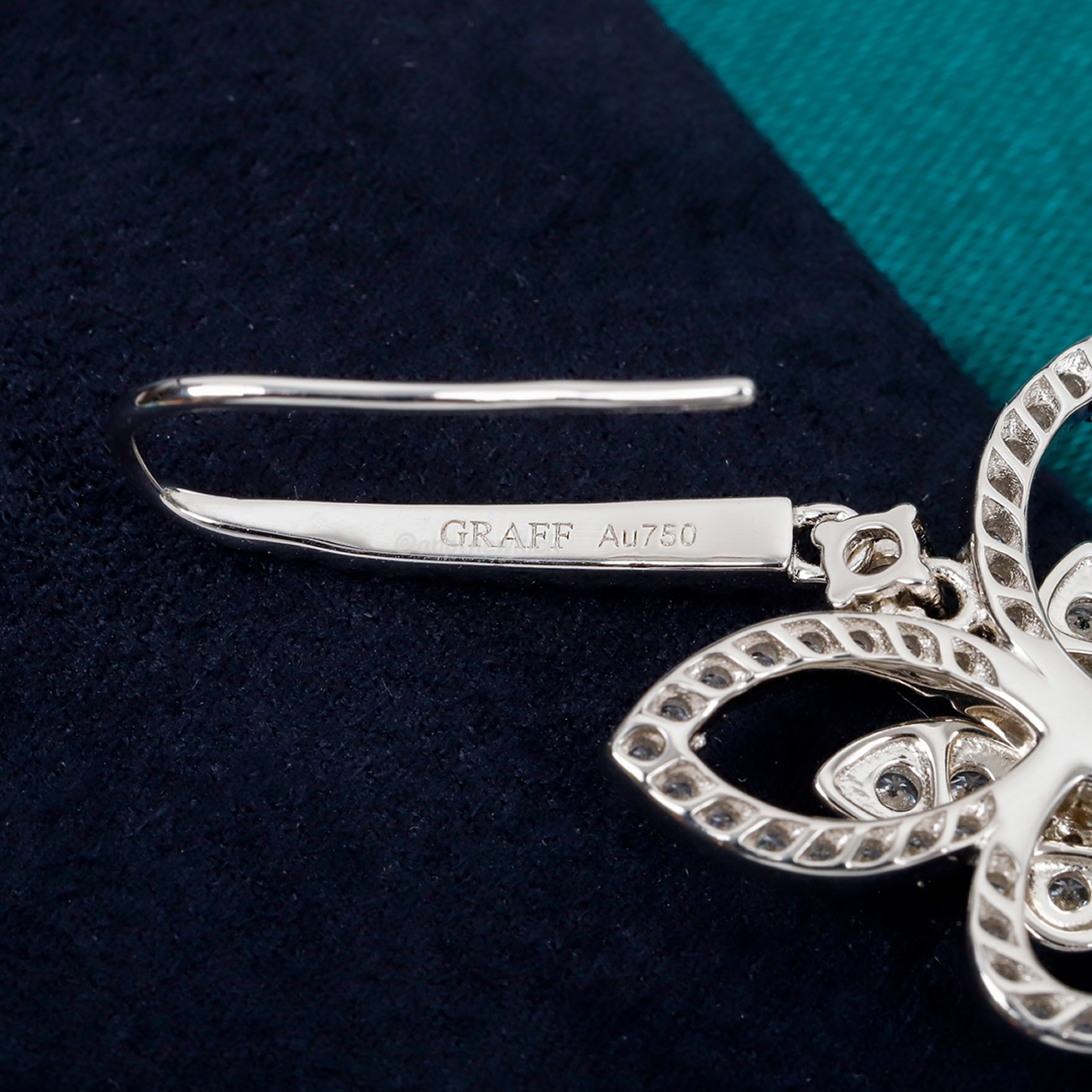 Graff Butterfly Earrings (6) - www.newkick.vip